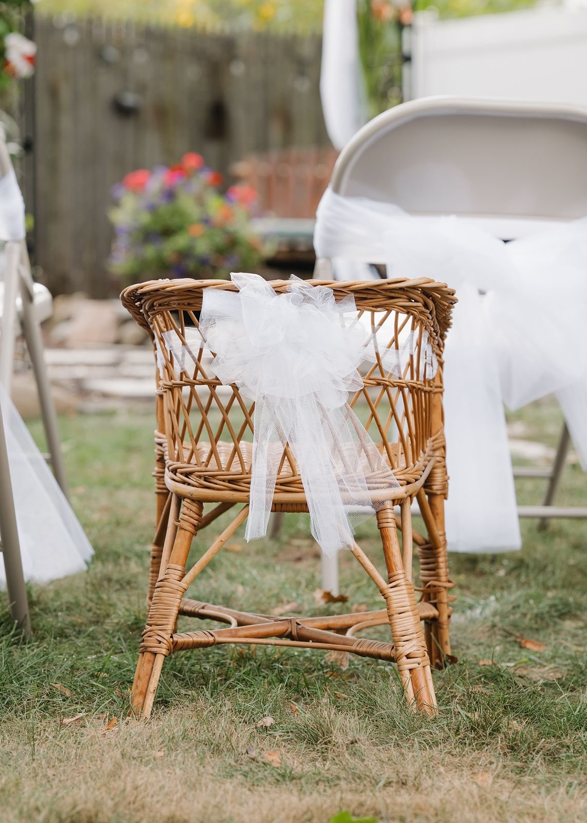 intimate-backyard-wedding41.jpg