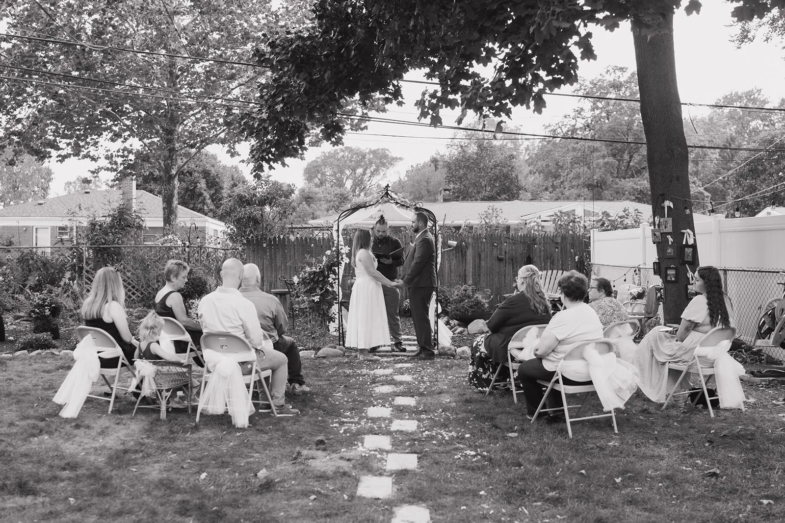 intimate-backyard-wedding62.jpg