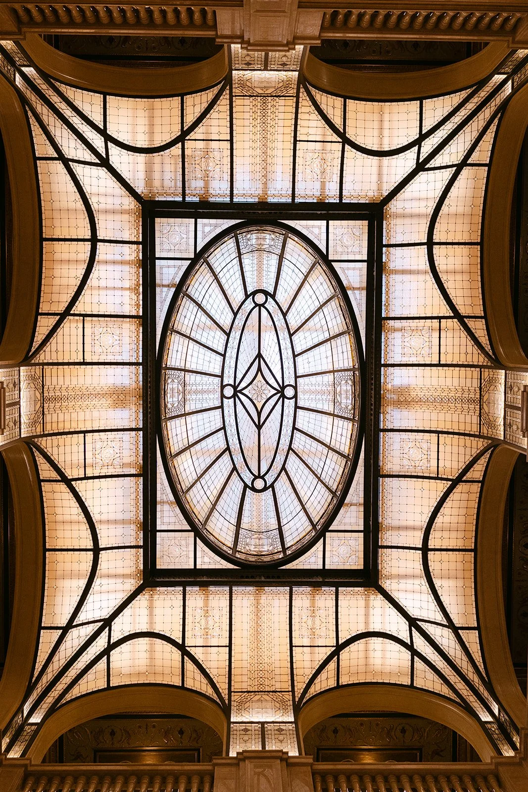 cocktail-hour-lobby-book-tower-alaina-miller-photography (13).jpg