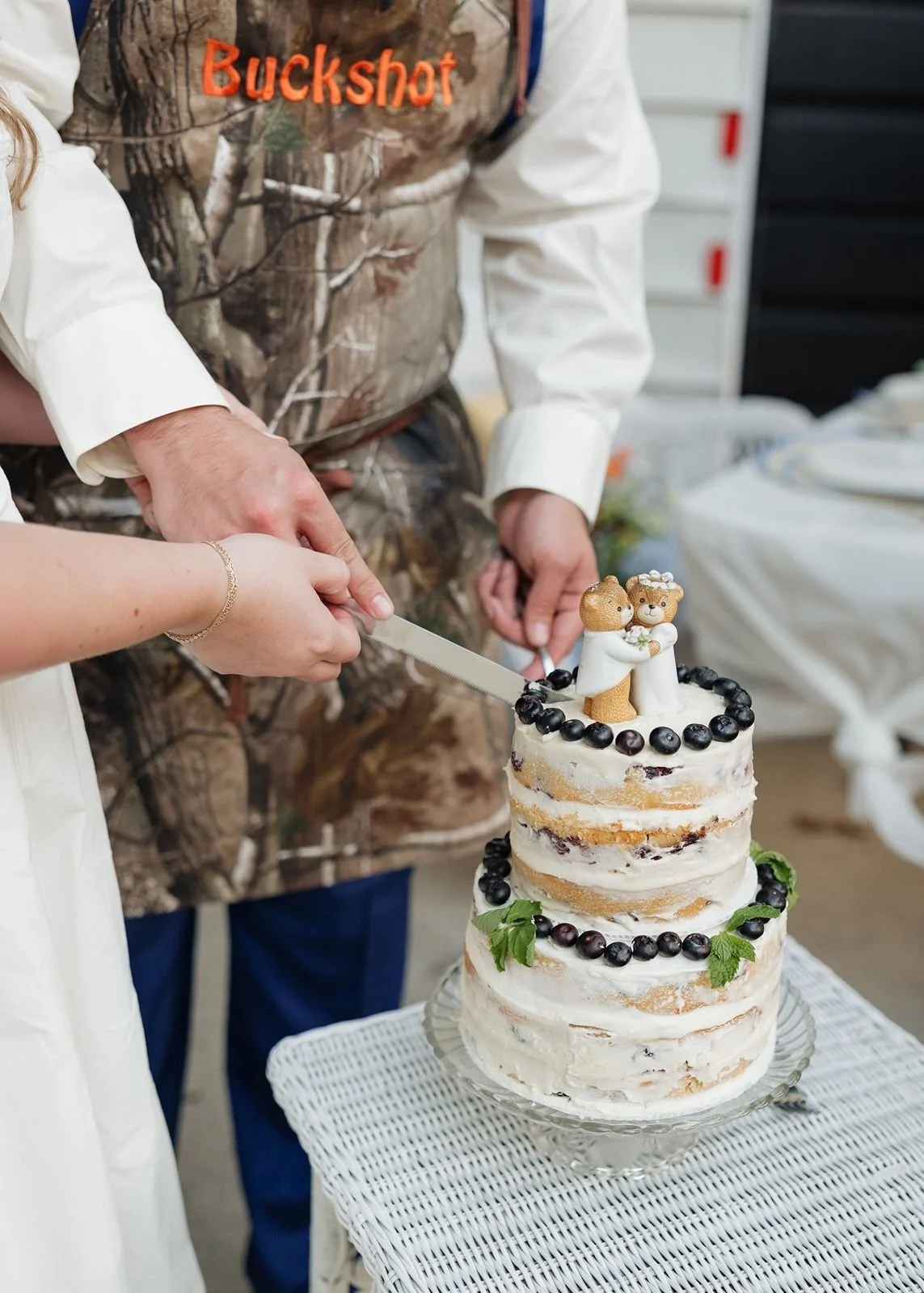 intimate-backyard-wedding89.jpg