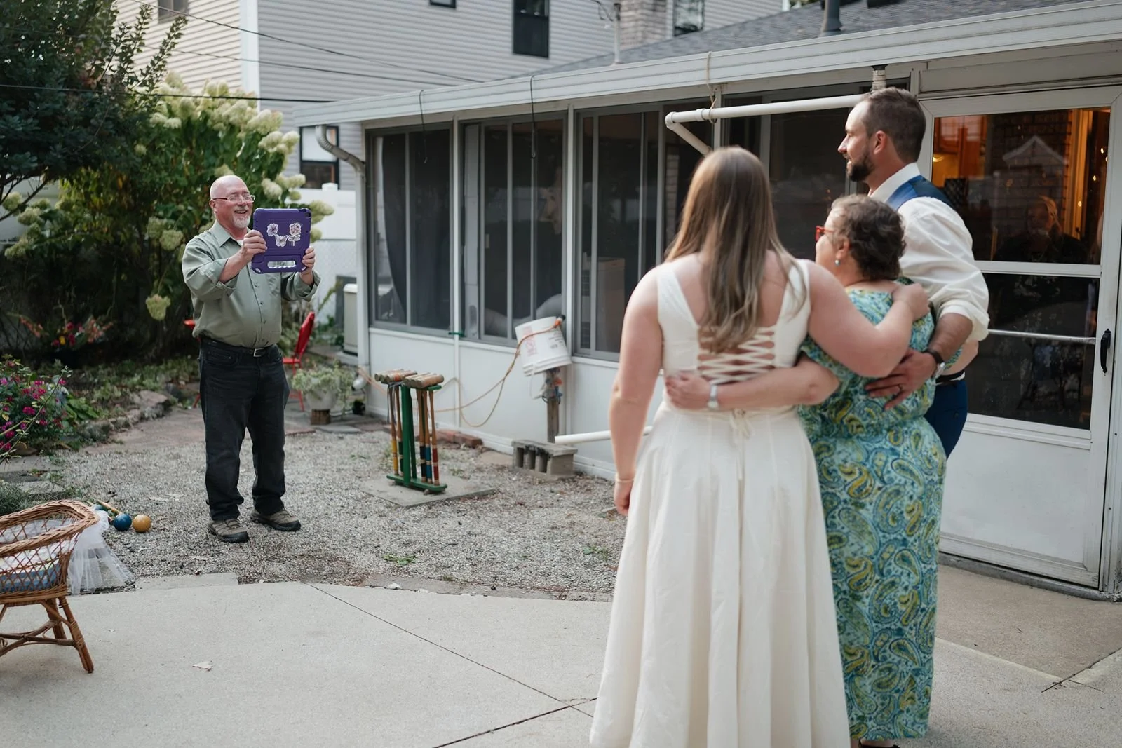 intimate-backyard-wedding98.jpg