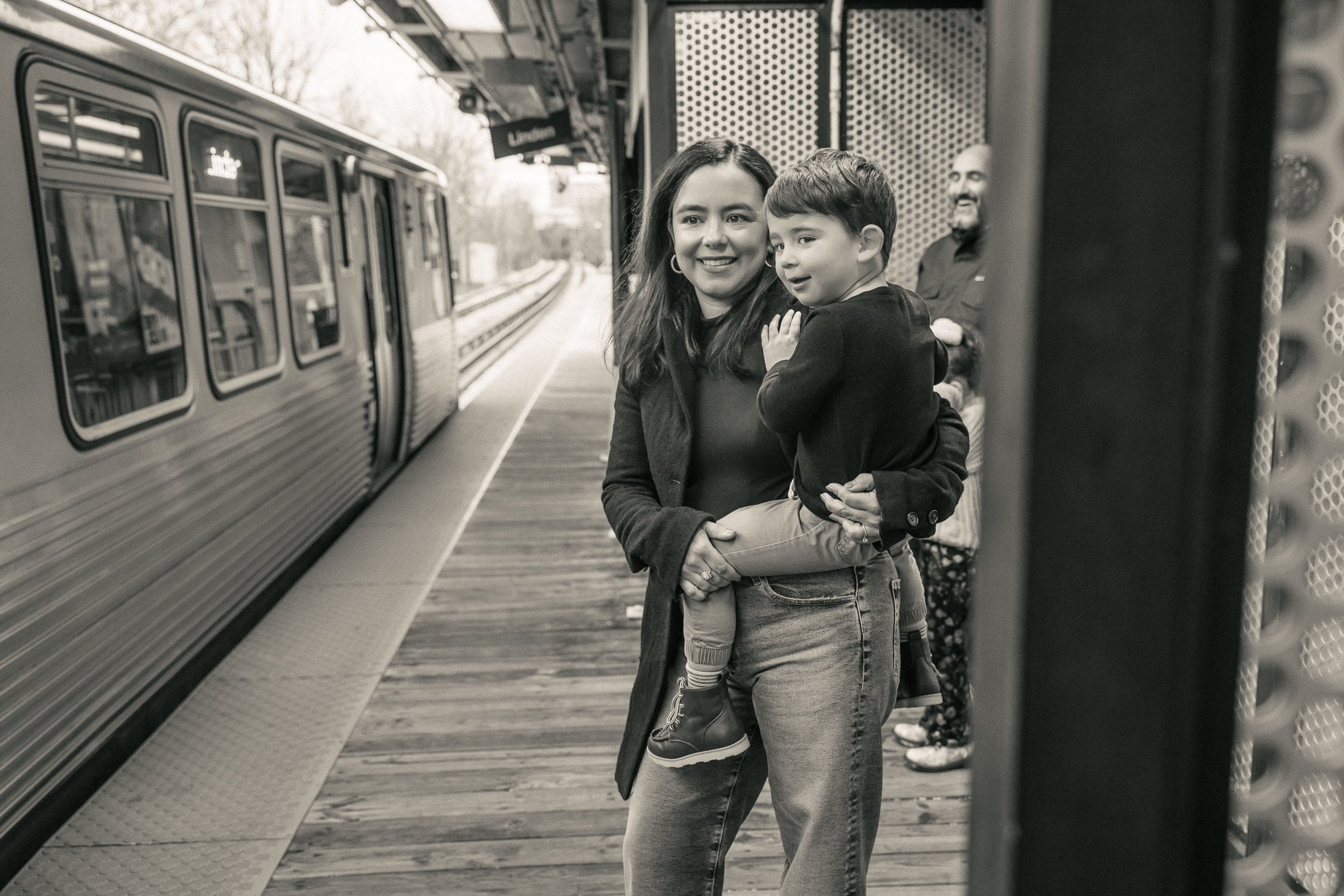 Chicago CTA Family Photos-Becca Heuer Photography-blog-023.jpg