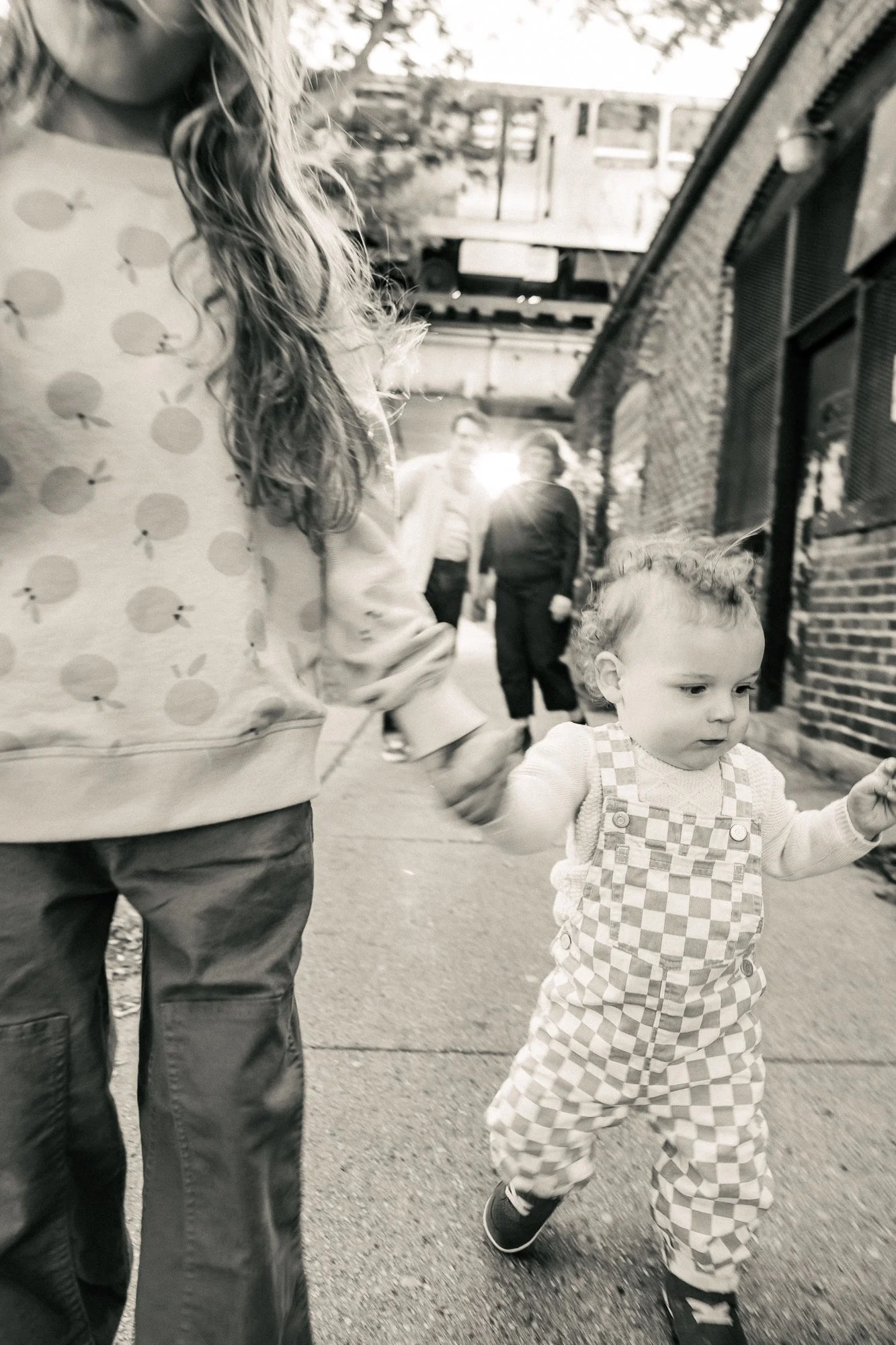 Ravenswood Family Photos-Chicago Family Photographer-Becca Heuer Photography-031.jpg