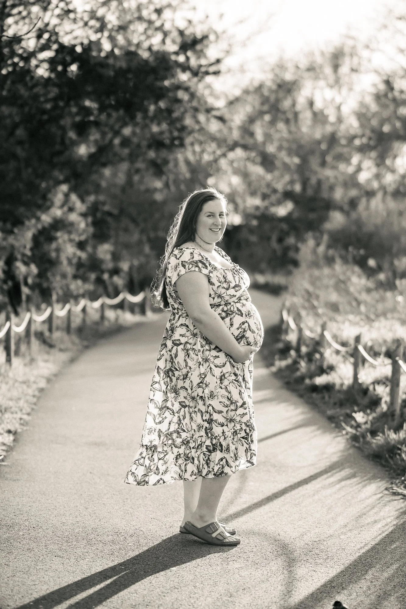 Montrose Harbor Maternity Photos-Chicago Family Photographer-Becca Heuer Photography-006.jpg