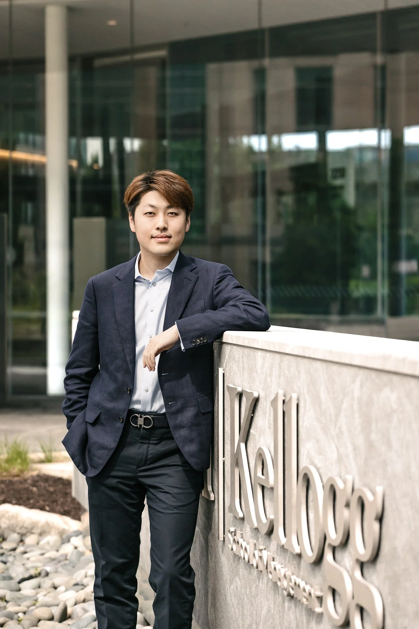 Northwestern Graduate Photos-Evanston Photographer-Becca Heuer Photography-002.jpg