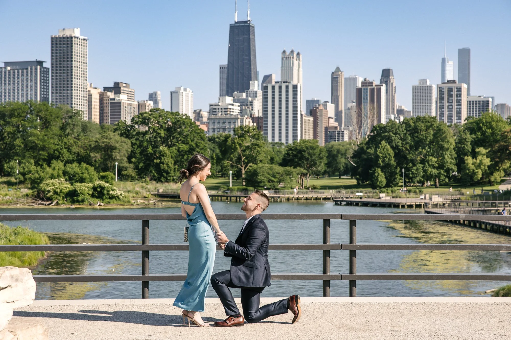 Lincoln Park Proposal-Chicago Engagement Photographer-Becca Heuer Photography-001.jpg
