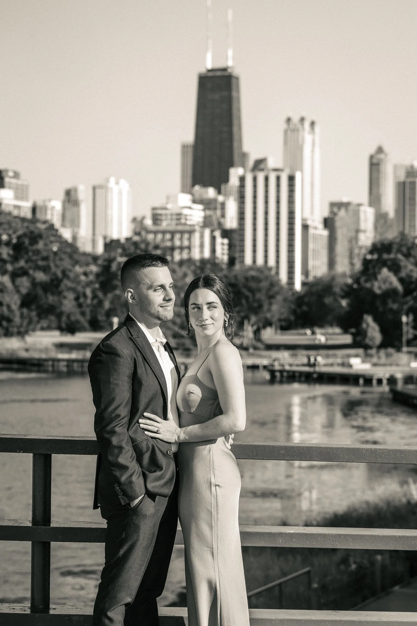 Lincoln Park Proposal-Chicago Engagement Photographer-Becca Heuer Photography-025.jpg