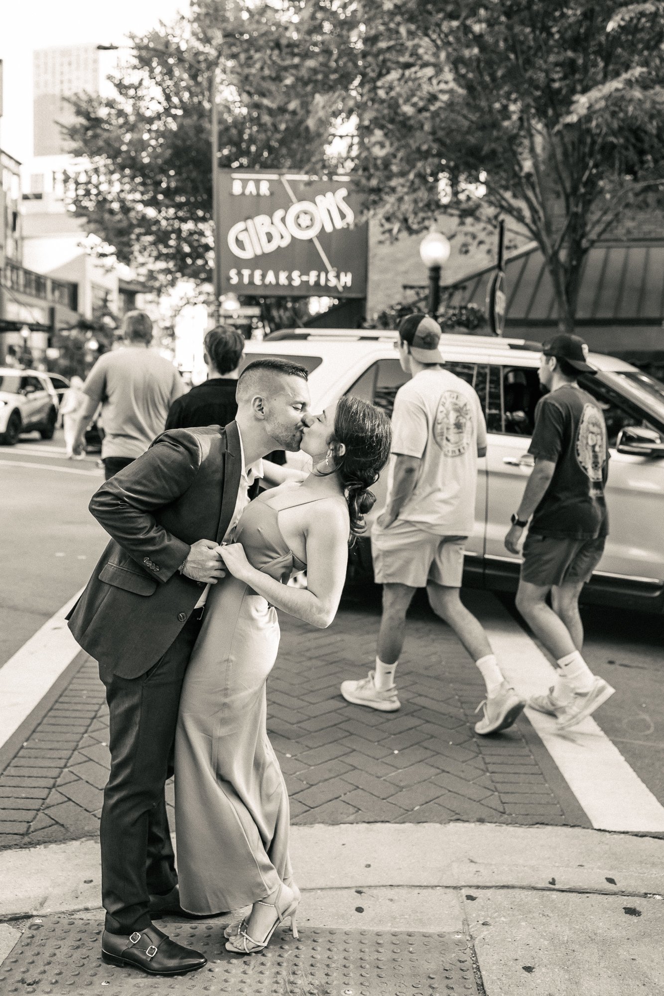 Lincoln Park Proposal-Chicago Engagement Photographer-Becca Heuer Photography-032.jpg