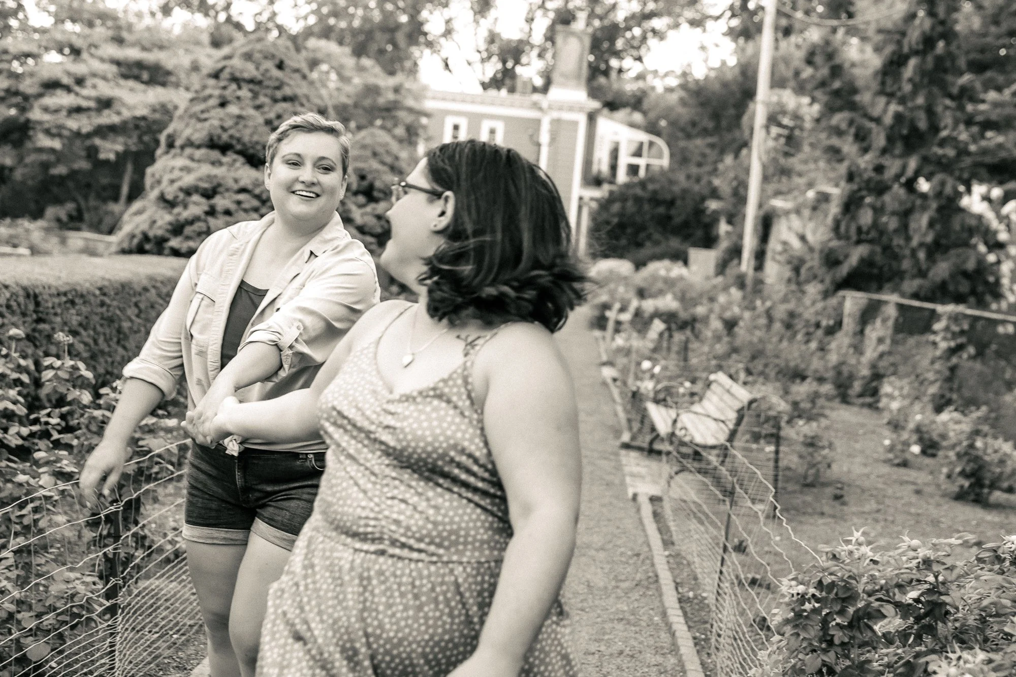 Evanston Engagement Photos-Evanston Photographer-Becca Heuer Photography-014.jpg