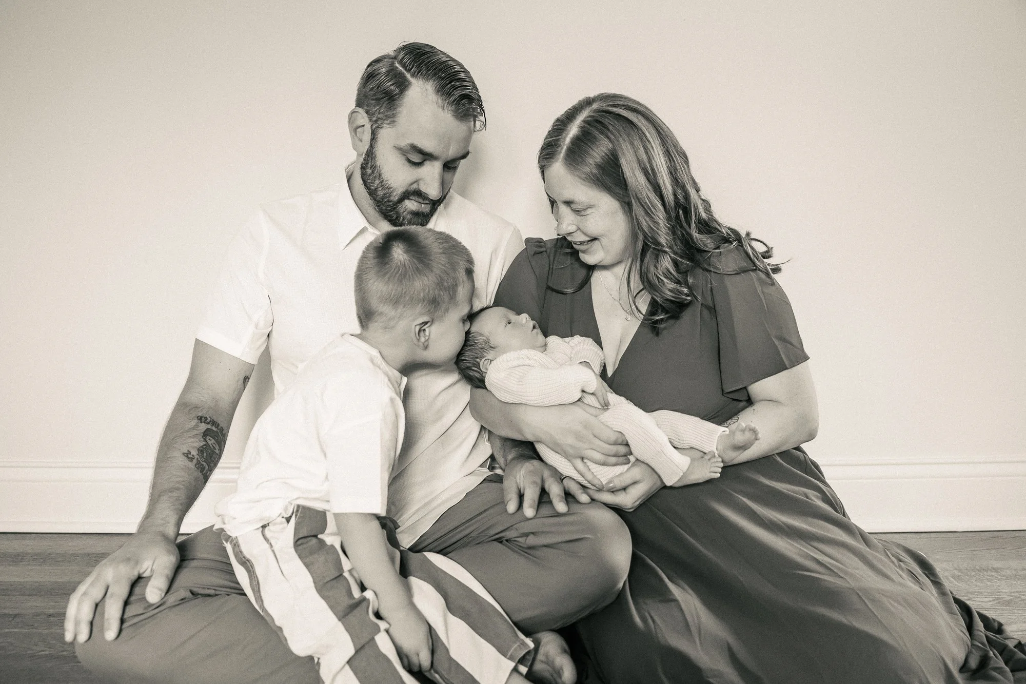 Riverside Newborn Photos-Chicago Newborn Photographer-Becca Heuer Photography-010.jpg