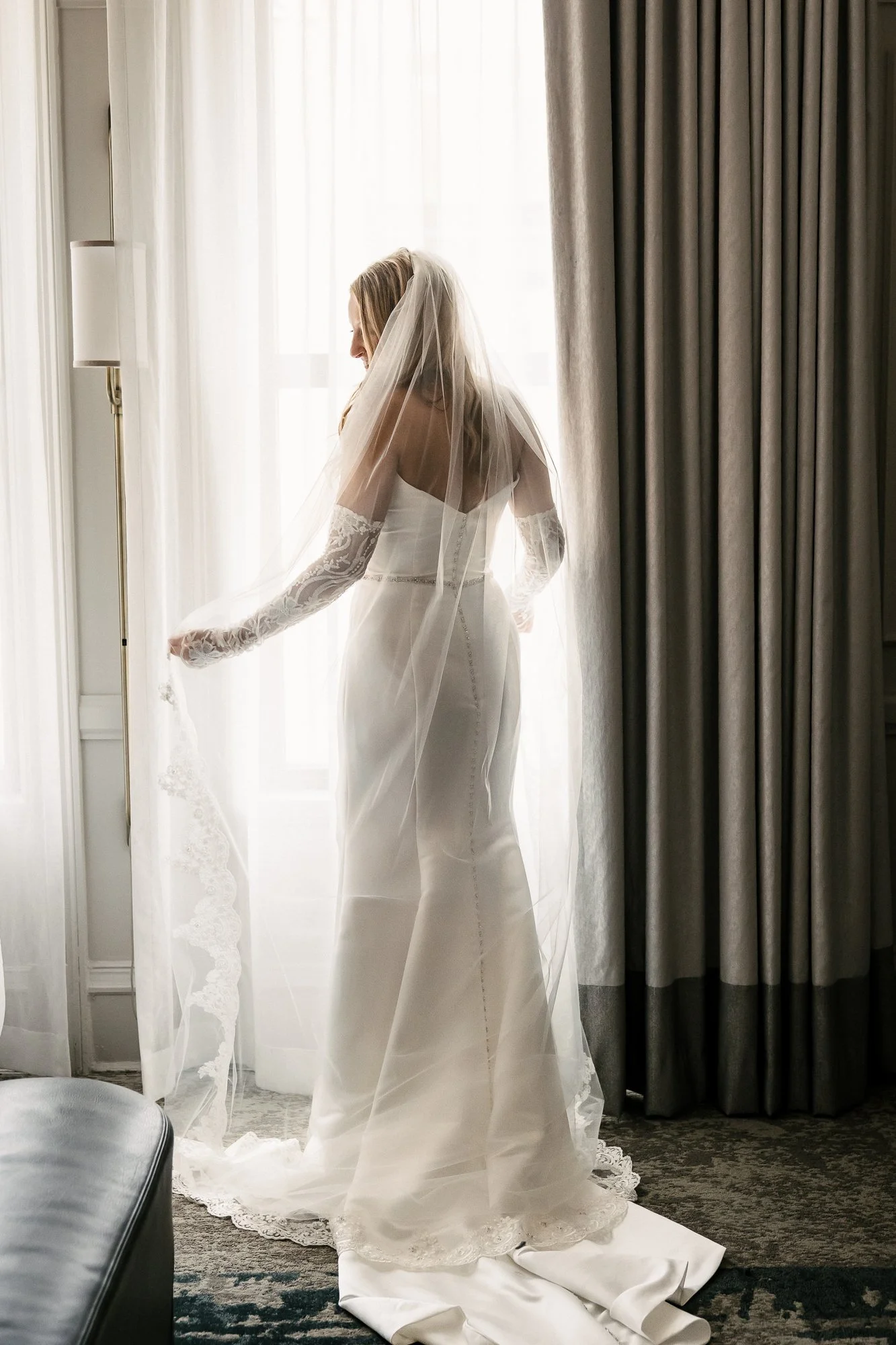 Milwaukee Wedding-Pfister and The George Wedding Photographer-Becca Heuer Photography-035.jpg