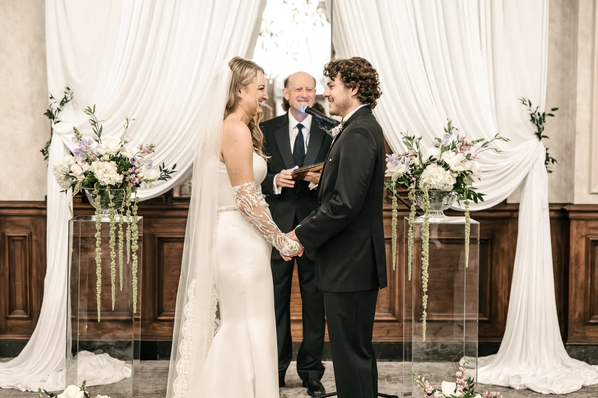 Milwaukee Wedding-Pfister and The George Wedding Photographer-Becca Heuer Photography-037.jpg