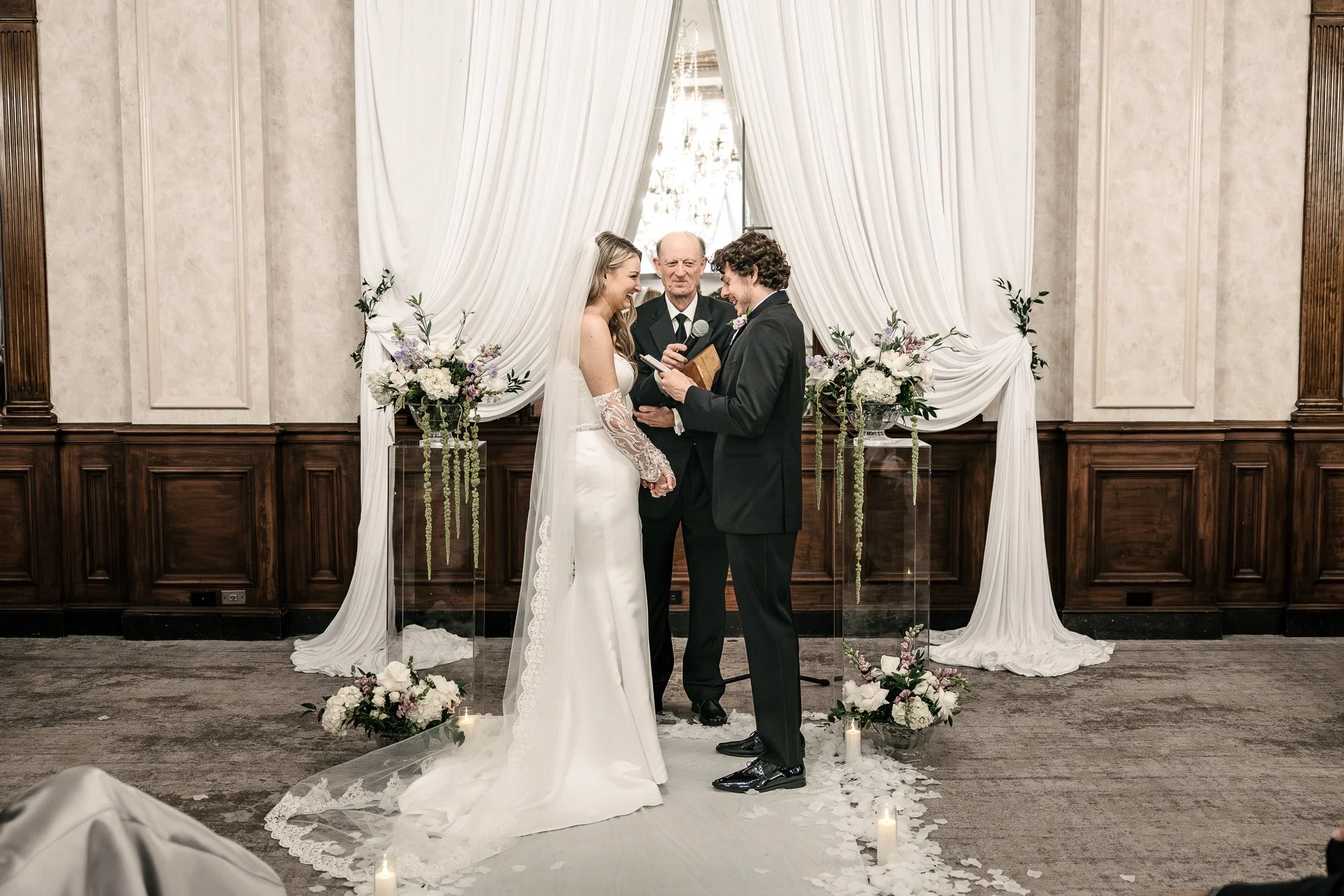 Milwaukee Wedding-Pfister and The George Wedding Photographer-Becca Heuer Photography-044.jpg