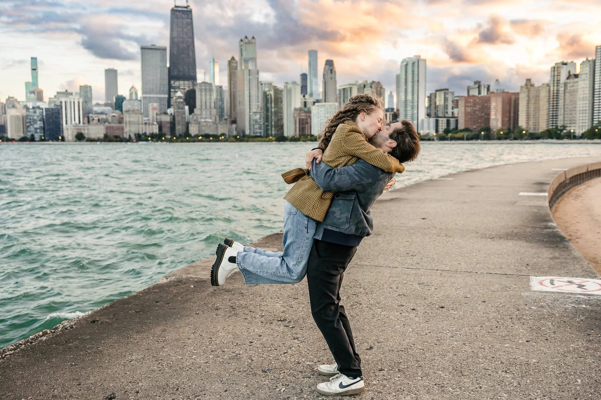 North Avenue Beach Proposal-LOW RES Preview-Becca Heuer Photography-020.jpg