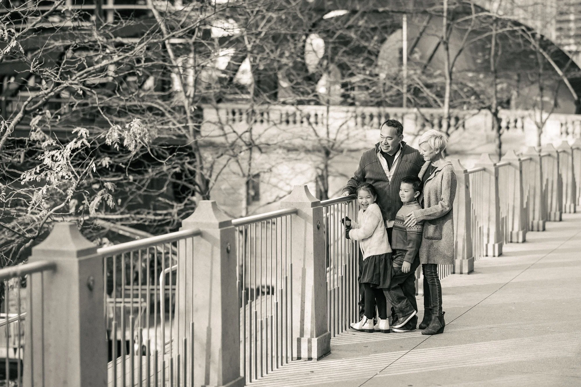Chicago Riverwalk family photos-LOW RES Preview-Becca Heuer Photography-013.jpg
