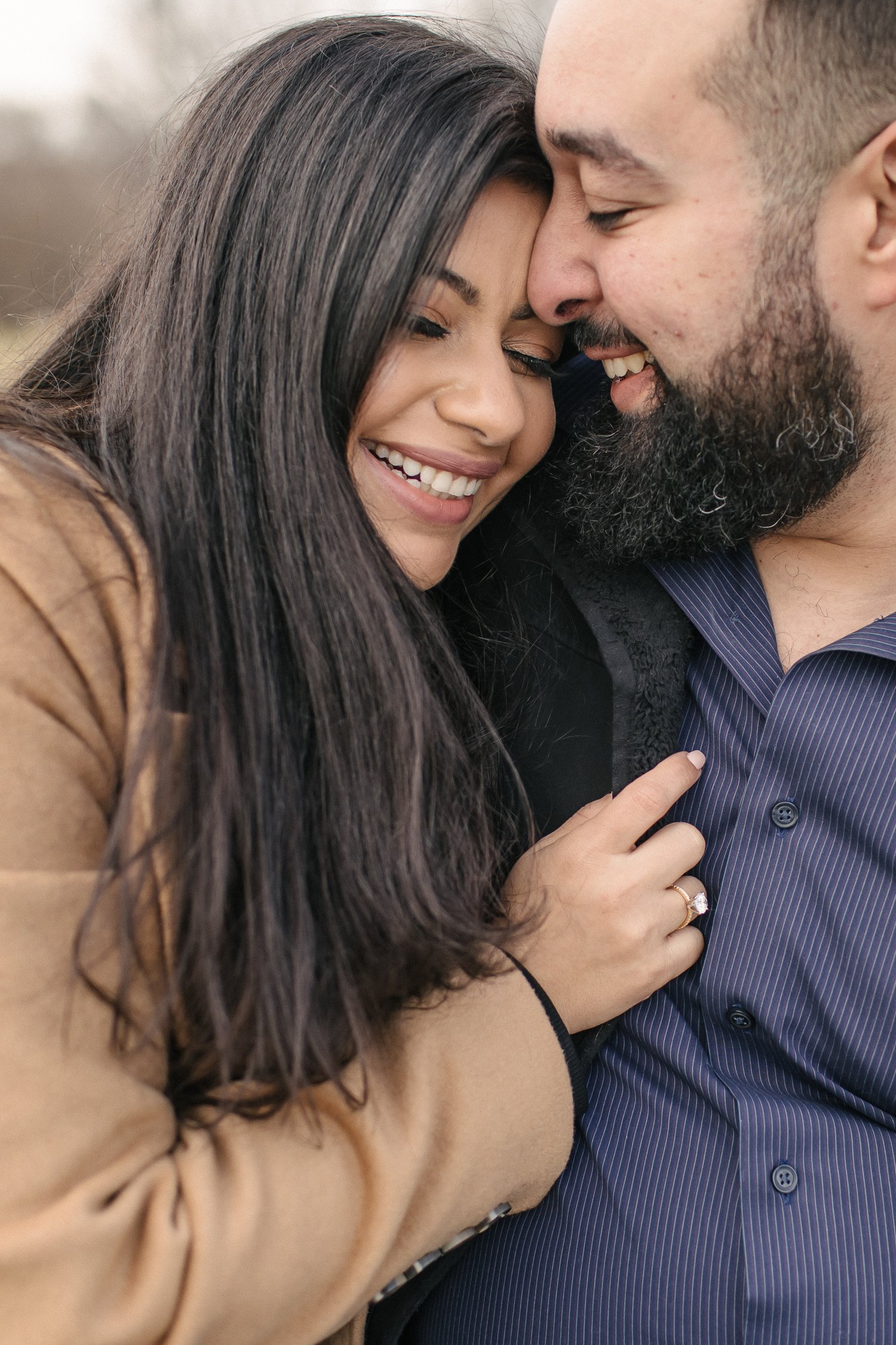 Chicago lakeshore proposal Planetarium-Becca Heuer Photography-004.jpg