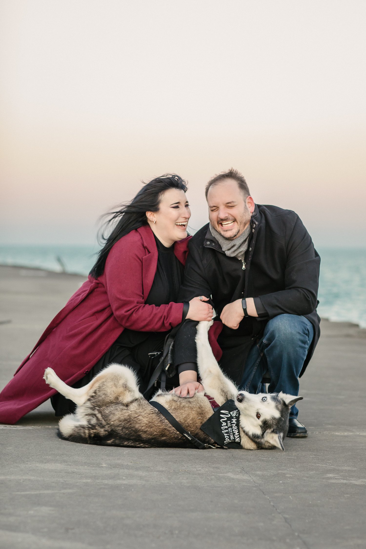 Chicago Rookery Building Engagement Photos-Becca Heuer Photography-014.jpg