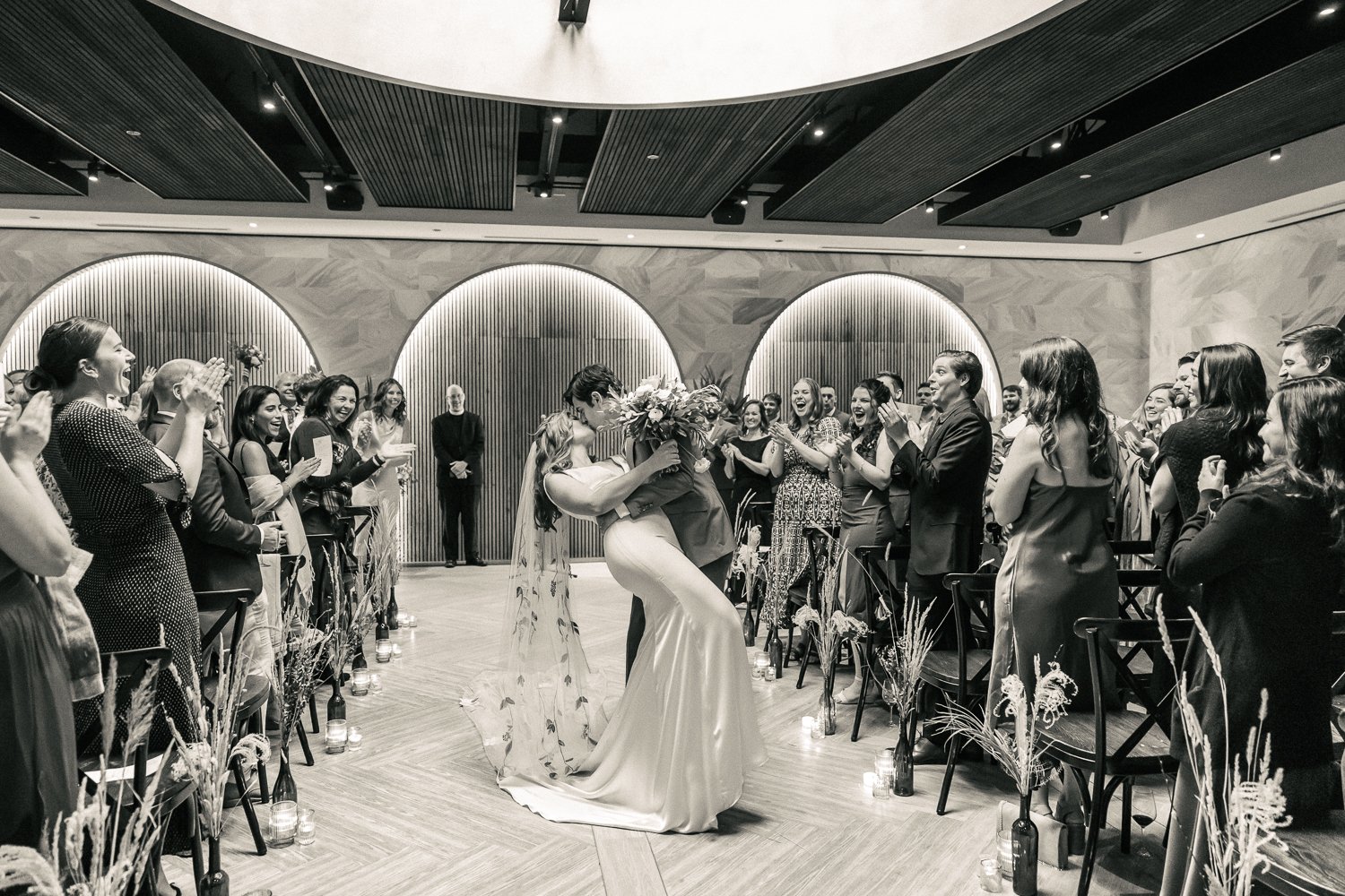 Chicago Winery Wedding Photos-Becca Heuer Photography-011.jpg
