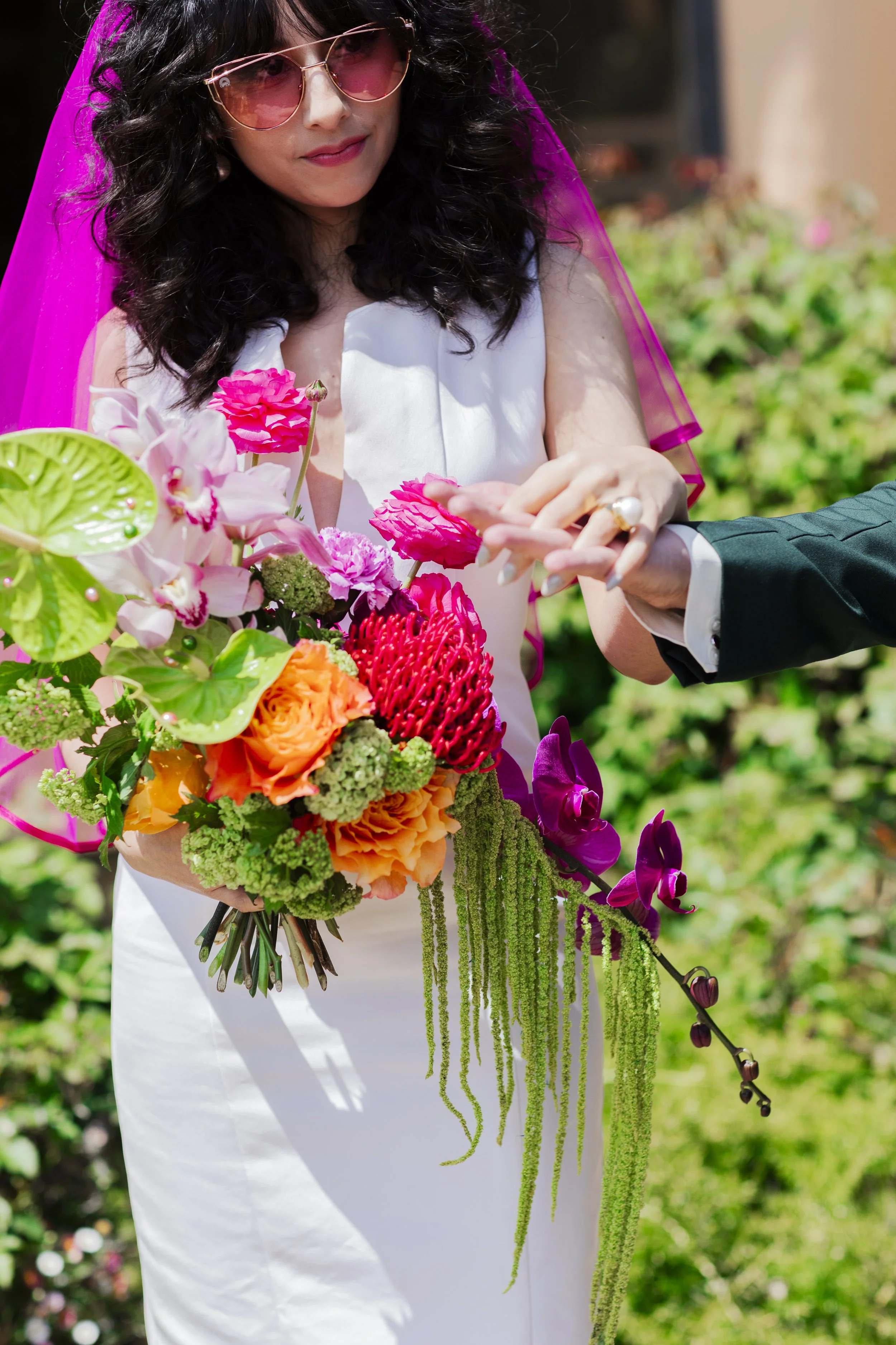 Photo Credit: Natasha Lozanoff
Styling: Lindsey Hastings (Relic Events)