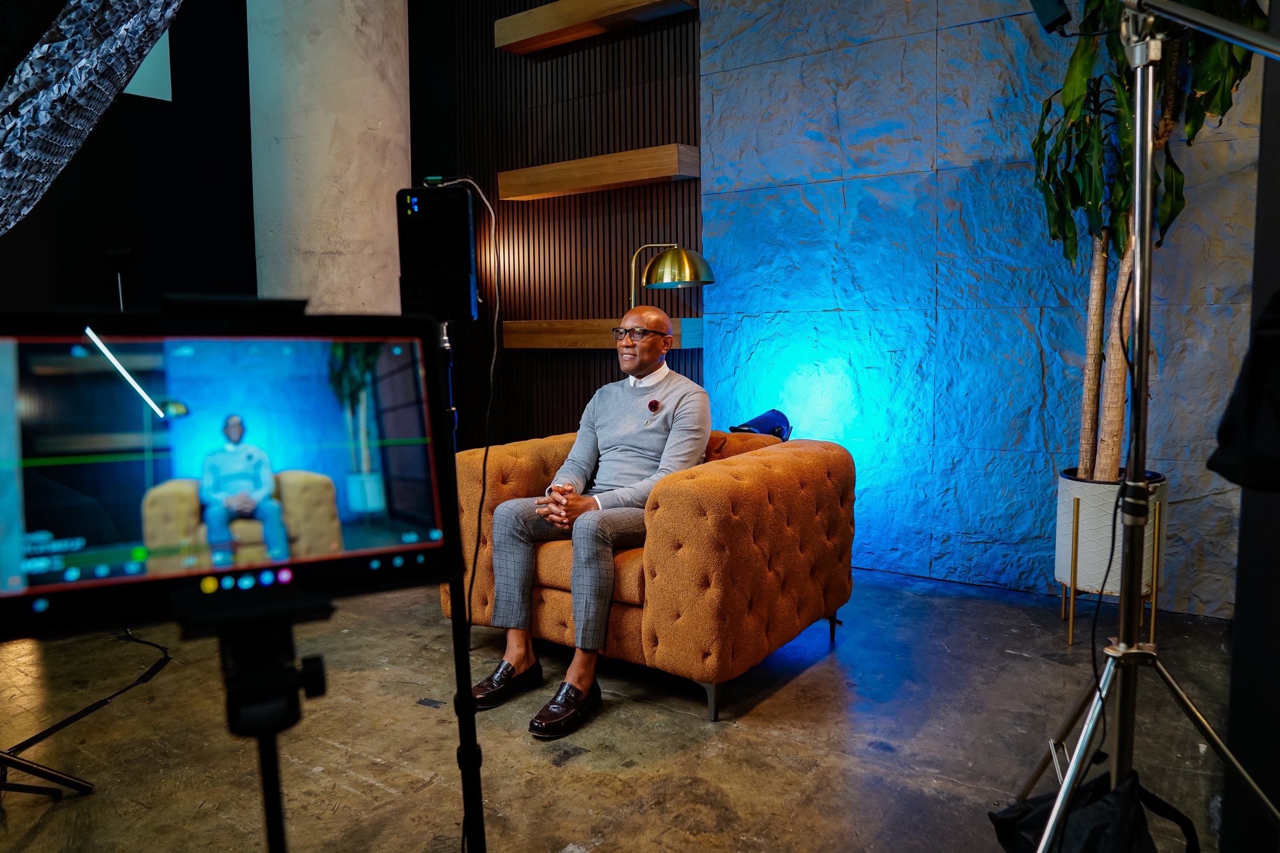 From research to publication. I wrote the definitive playbook on Eastern Caribbean political leadership longevity. BTS for the "How I Wrote It" episode.