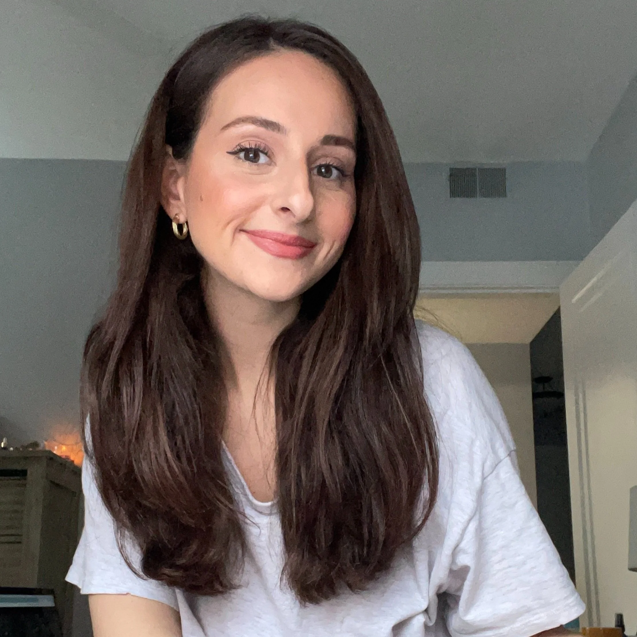 self portrait of Marissa of Sharing Music & Mindfulness