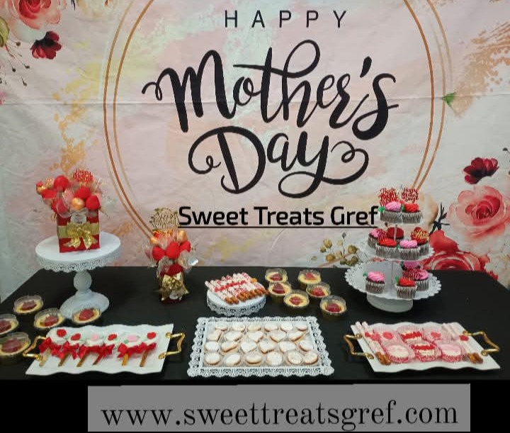 Dessert Table  Mesa de Postres