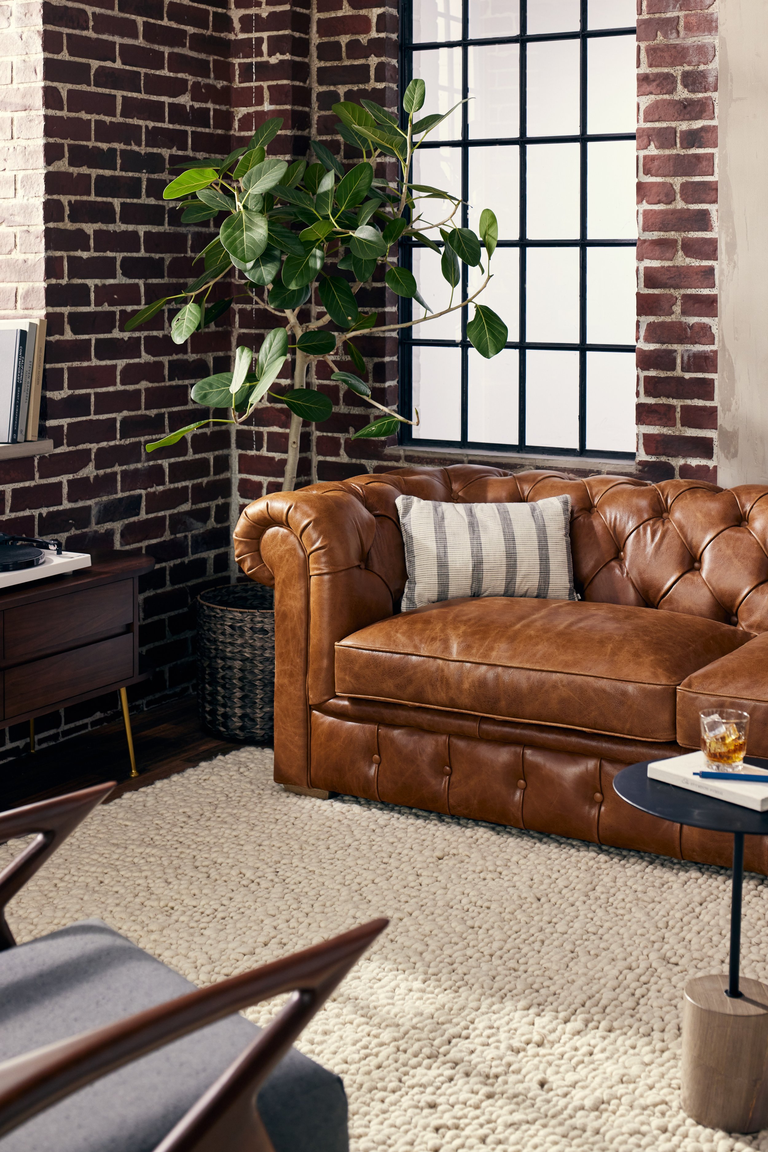 Joybird_Clayton-Leather-Sofa-20230526-T2-0692.jpg