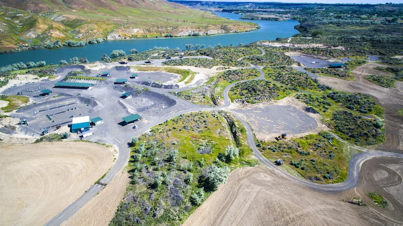 15 South_NorthOverHead.jpg