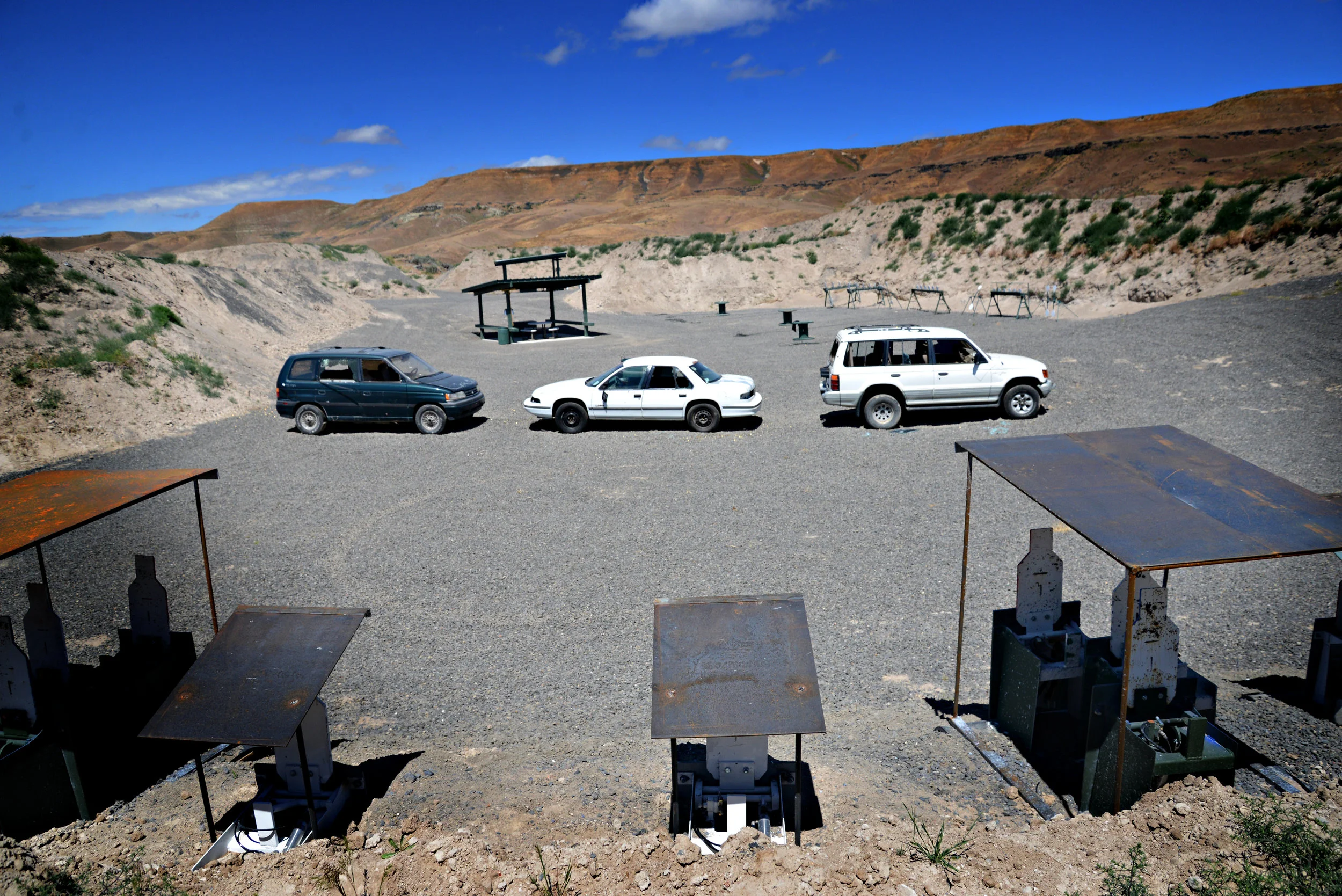 1 Car Facade Rear View.JPG