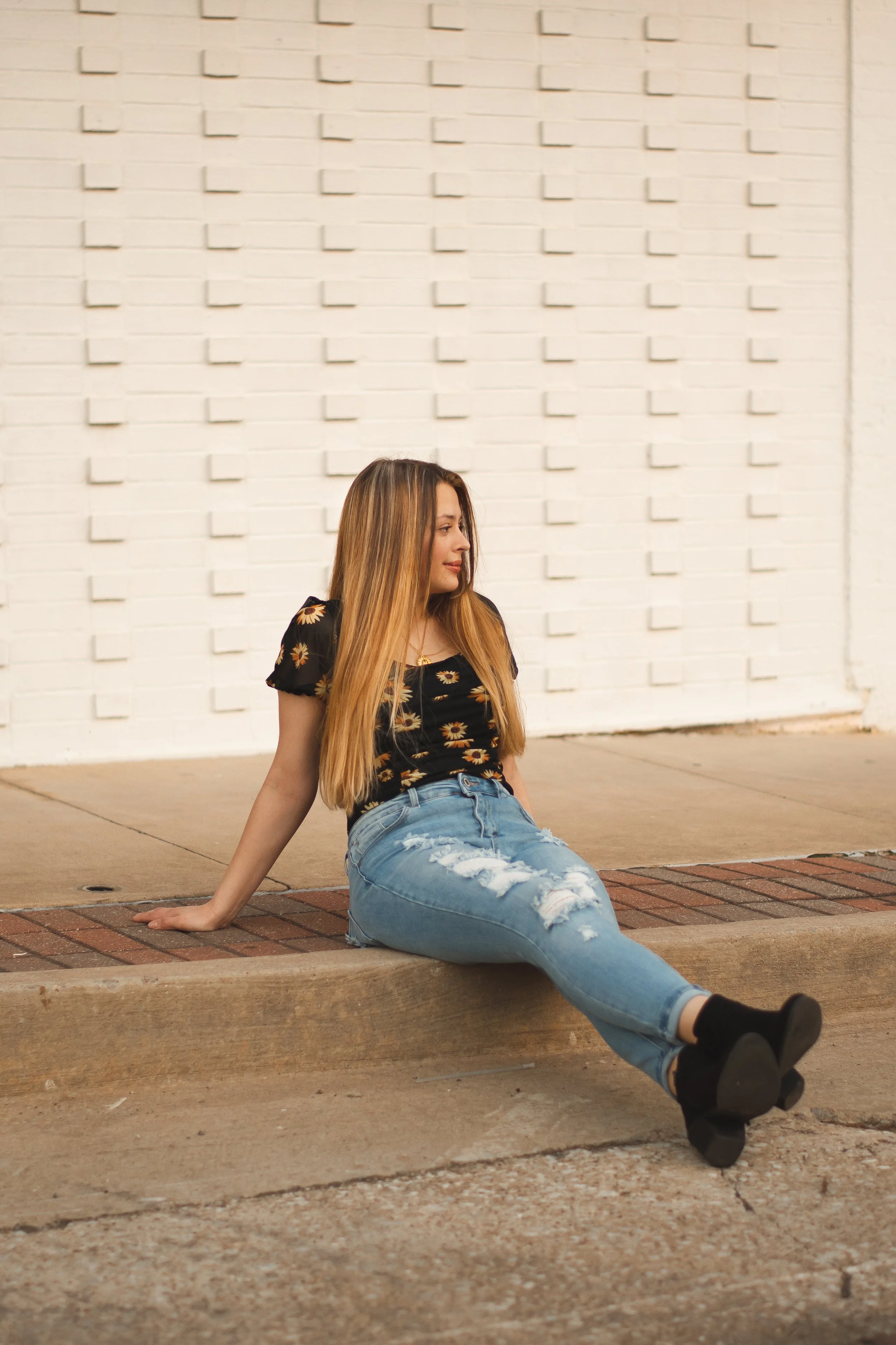 Madisen Eck_Seniors_5.13.21 (17 of 23).jpg