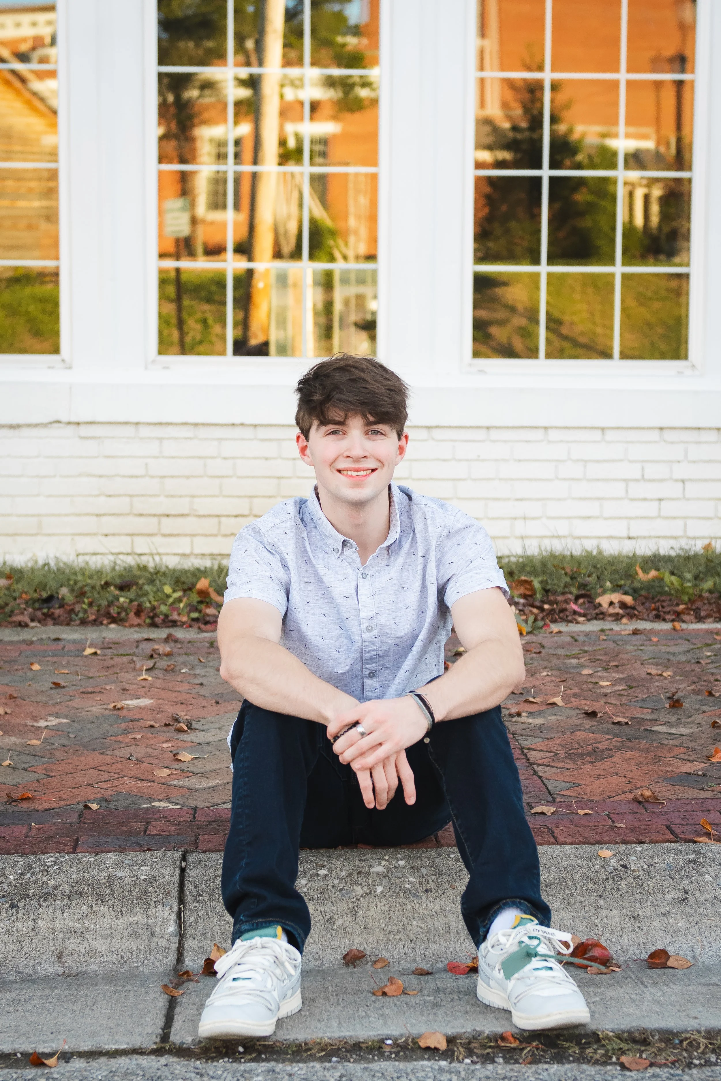 Zach Gardner_Graduaing Senior Session_11.8.24 (10 of 46).jpg