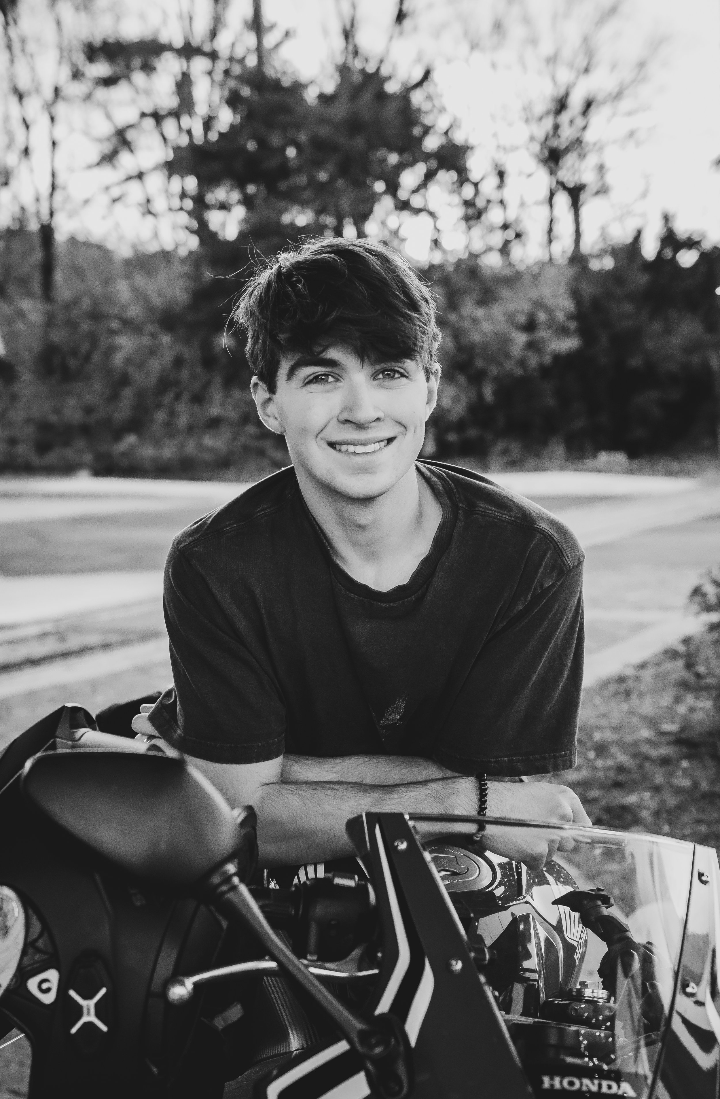 Zach Gardner_Graduaing Senior Session_11.8.24 (26 of 46).jpg