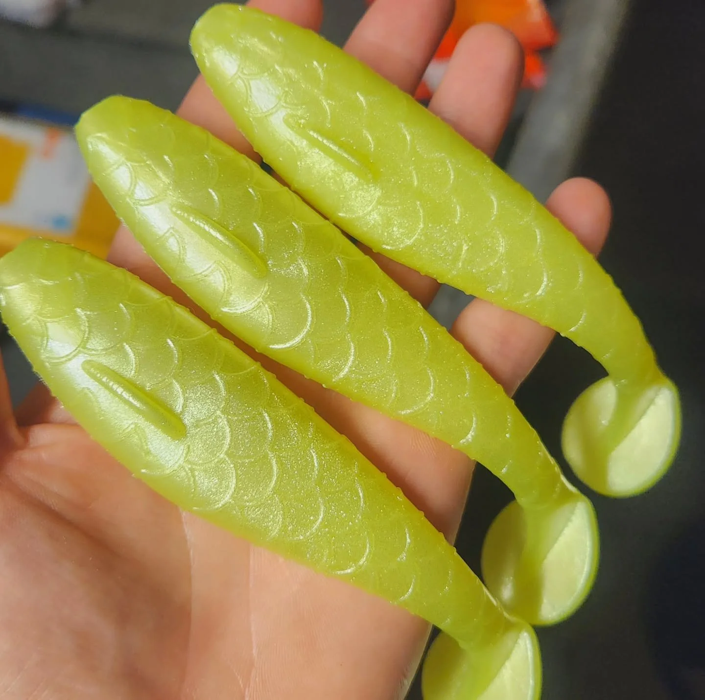 A few of yall have been keeping me busy with the XL Banshee orders! I'm stoked that this bait has been selling well because the thousands of clamshell packages for these are taking up a whole wall in my guest bedroom 😂. Thank you so much to everyone