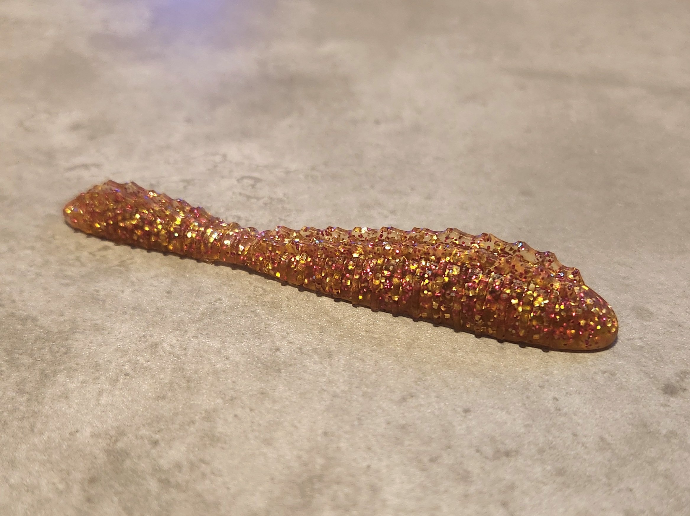 Gold Fuchsia Glitter Bomb Basilisk.jpg