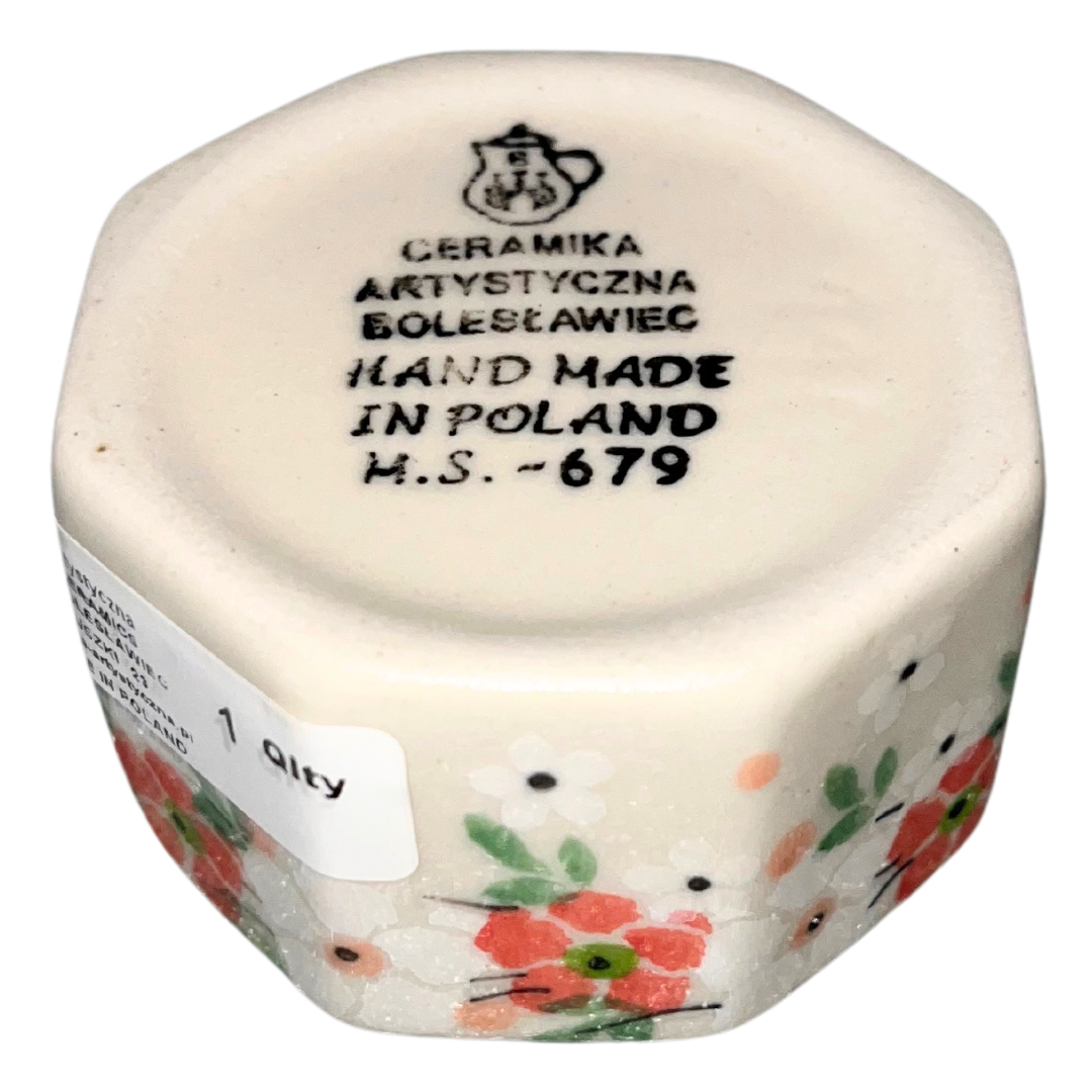 110 3 IN PRETZEL JAR WITH LID BOTTOM.png