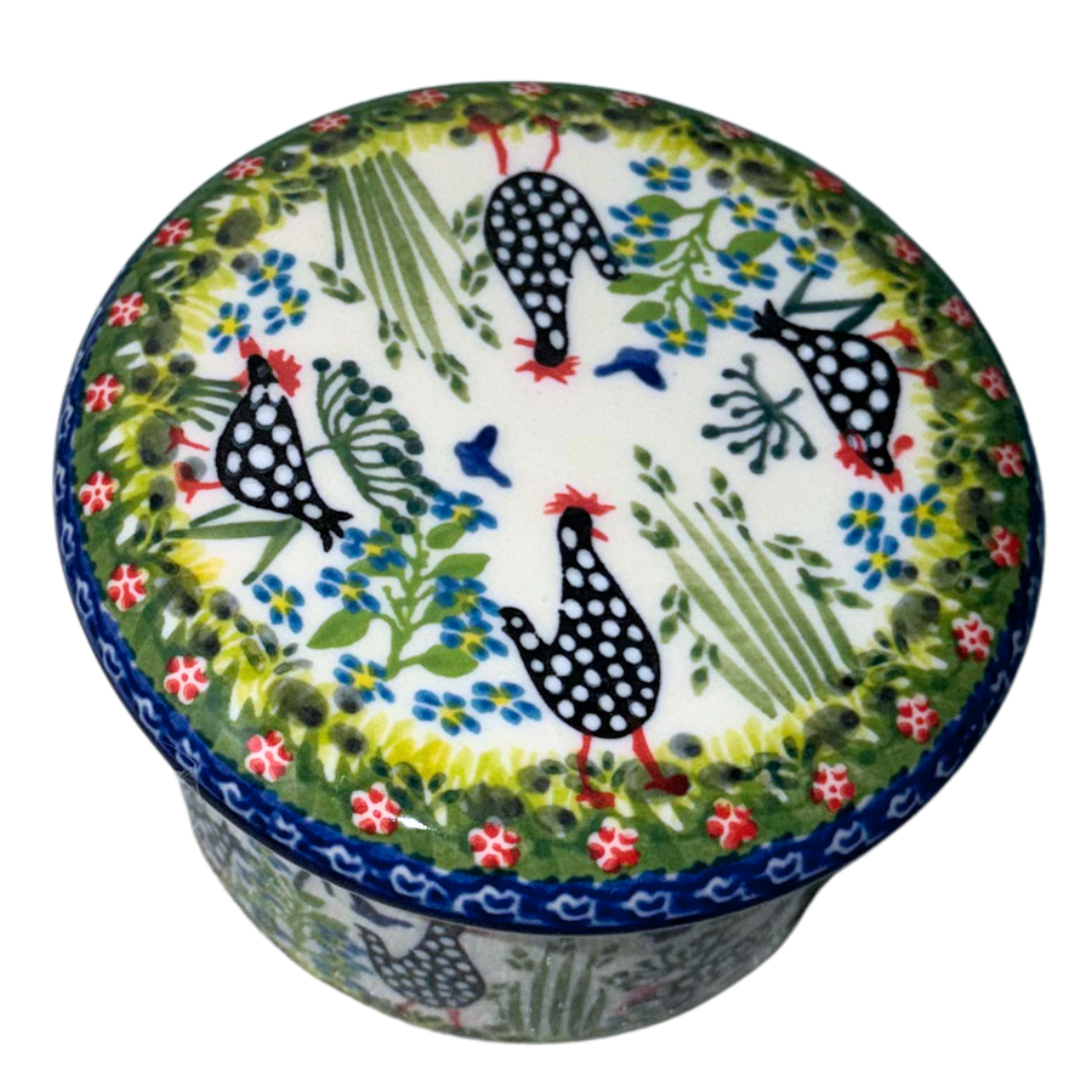 Ceramika Kalich Pattern 950 Polka Chicken Polish pottery with hand-painted hens and floral garden design.