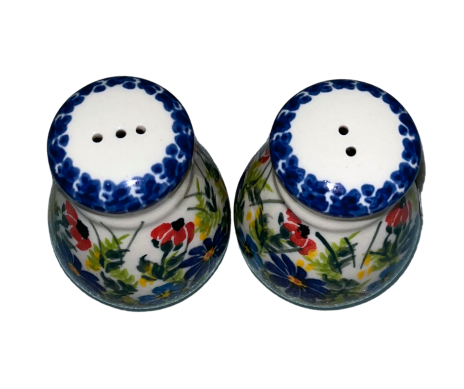 Ceramika Kalich Pattern 847 Meadow Breeze Polish pottery with hand-painted wildflowers and grasses. Authentic Bolesławiec stoneware, durable, dishwasher, microwave, and oven safe.