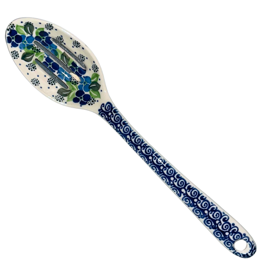 SLOTTED SERVING SPOON.png