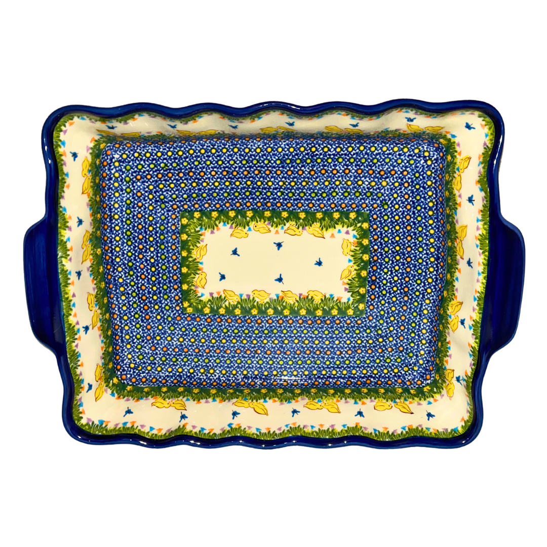 Kalich Polish Pottery XL lasagna baker, Unikat 757 Chicks pattern. Hand-painted stoneware, 10.8x15x3 inches, handmade in Boleslawiec, Poland.