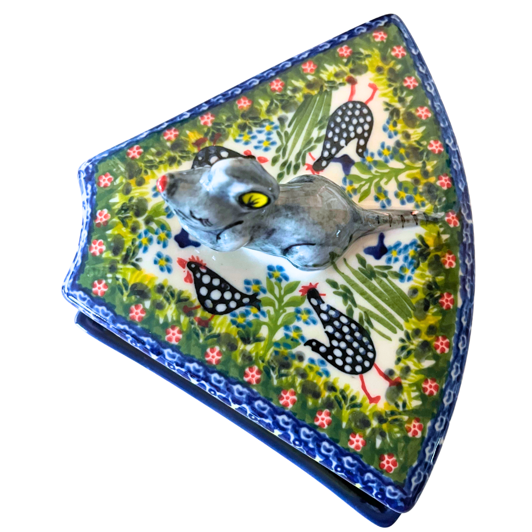 Ceramika Kalich Pattern 950 Polka Chicken Polish pottery with hand-painted hens and floral garden design. Authentic Bolesławiec stoneware, durable, dishwasher, microwave, and oven safe.