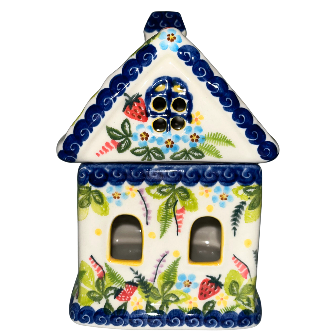 Ceramika Kalich Pattern 1085 Summer Strawberries Polish pottery with hand-painted strawberries, blossoms, and butterfly. Authentic Bolesławiec stoneware, dishwasher, microwave, and oven safe.