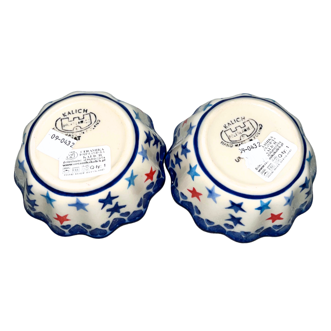 Set of 2 hand-painted 4" Polish pottery babka bowls in a patriotic Stars & Stripes pattern. Perfect for snacks, dips, or festive table décor.