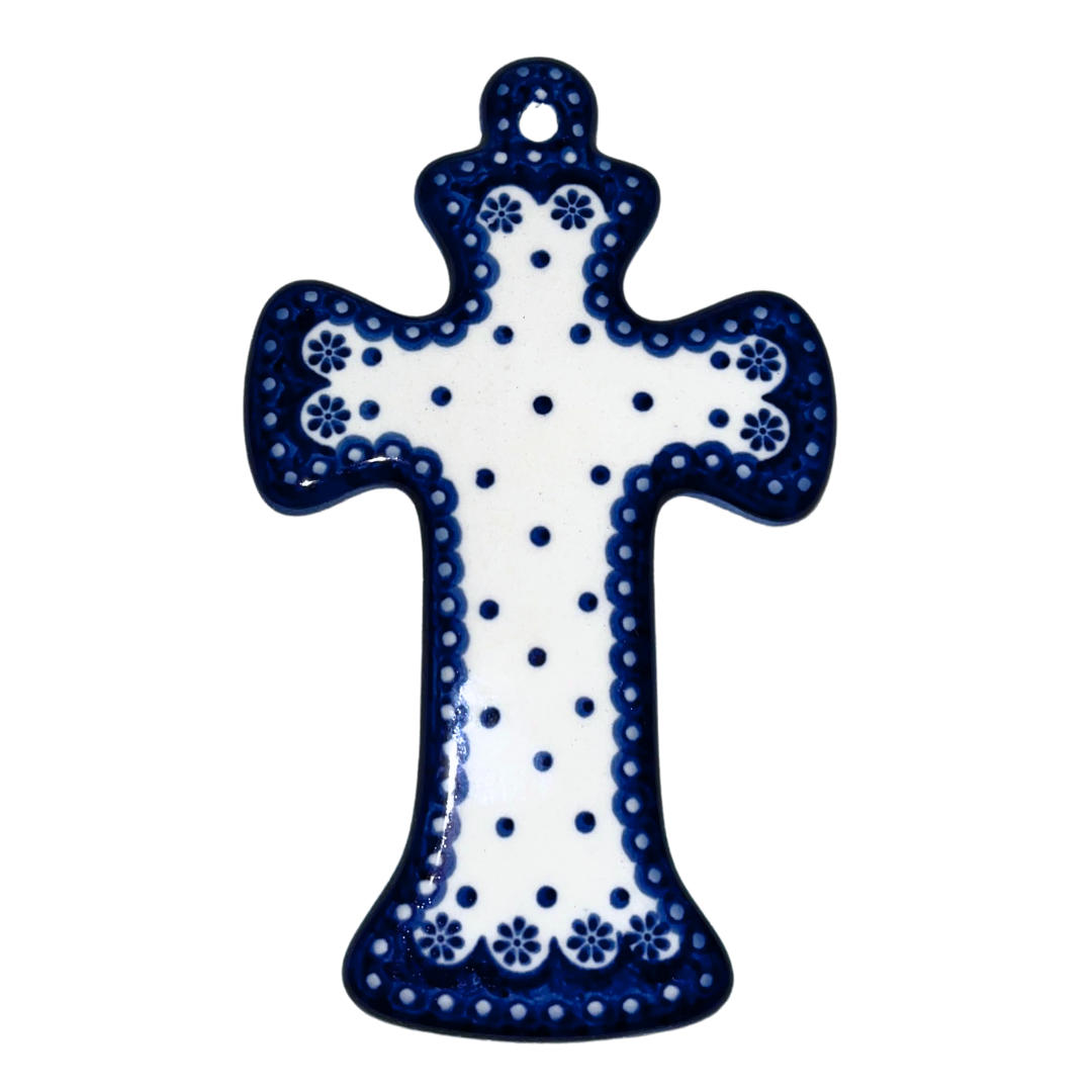 Ceramika Kalich Pattern 1035 Queen Anne’s Lace Polish pottery with classic cobalt dots and floral border. Authentic Bolesławiec stoneware, durable, dishwasher, microwave, and oven safe.