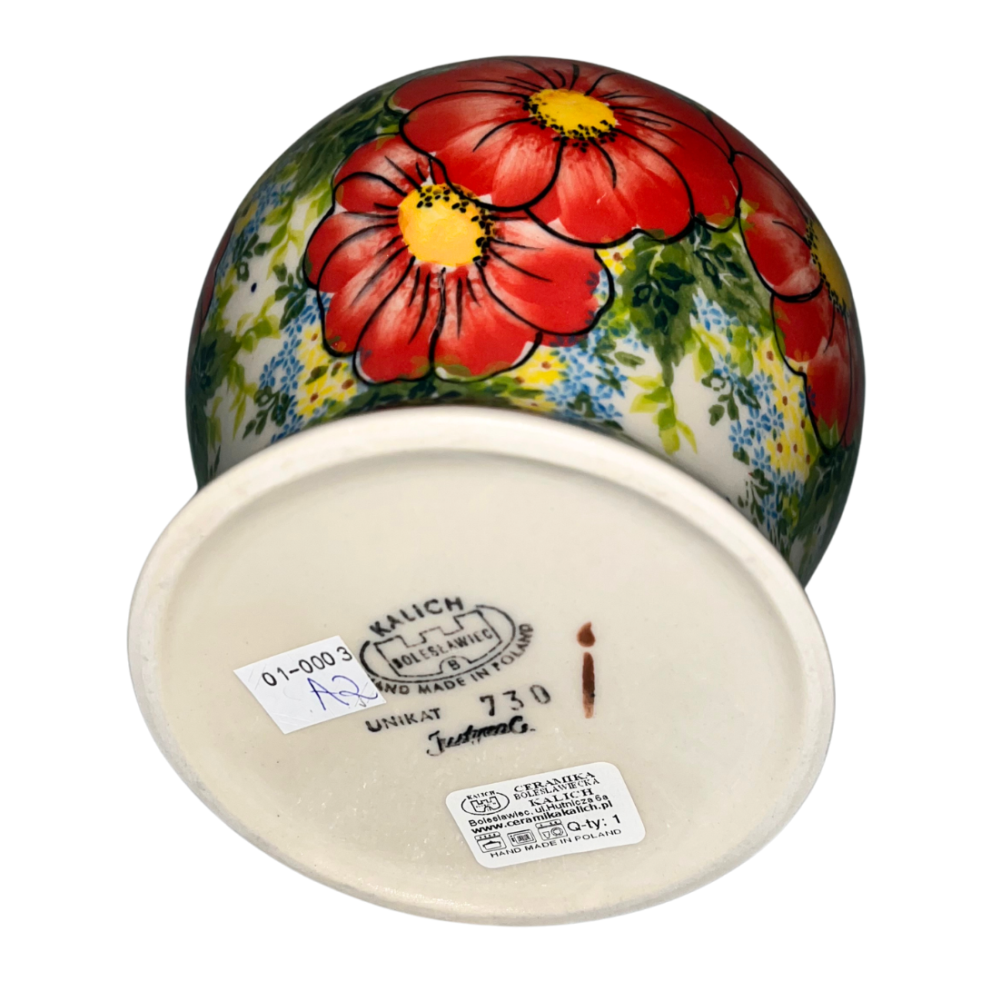 01-0003 BOTTLE U LARGE 3.png