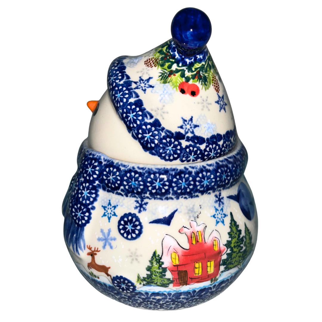 Kalich Polish Pottery Reindeer & Snowflakes pattern with hand-painted reindeer, pines & snowflakes. Festive, durable stoneware perfect for winter décor or gifting.
