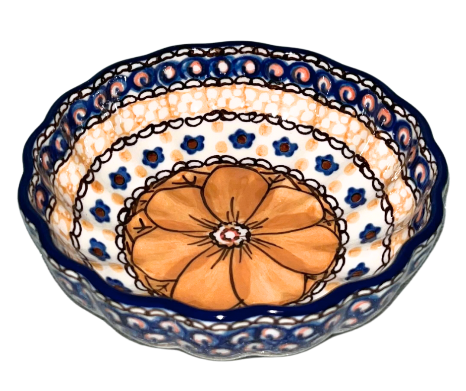 Ceramika Artystyczna U408B Polish Pottery 5 inch Scalloped Edge Bowl. J Chyla. Marigold Dreams
