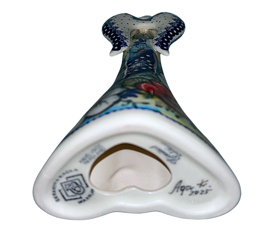 Handcrafted 12″ Kaola Polish Pottery angel with red, blue & white florals and a flowing mandala sash. Limited Edition 2025, hand-painted and signed by Aga K.