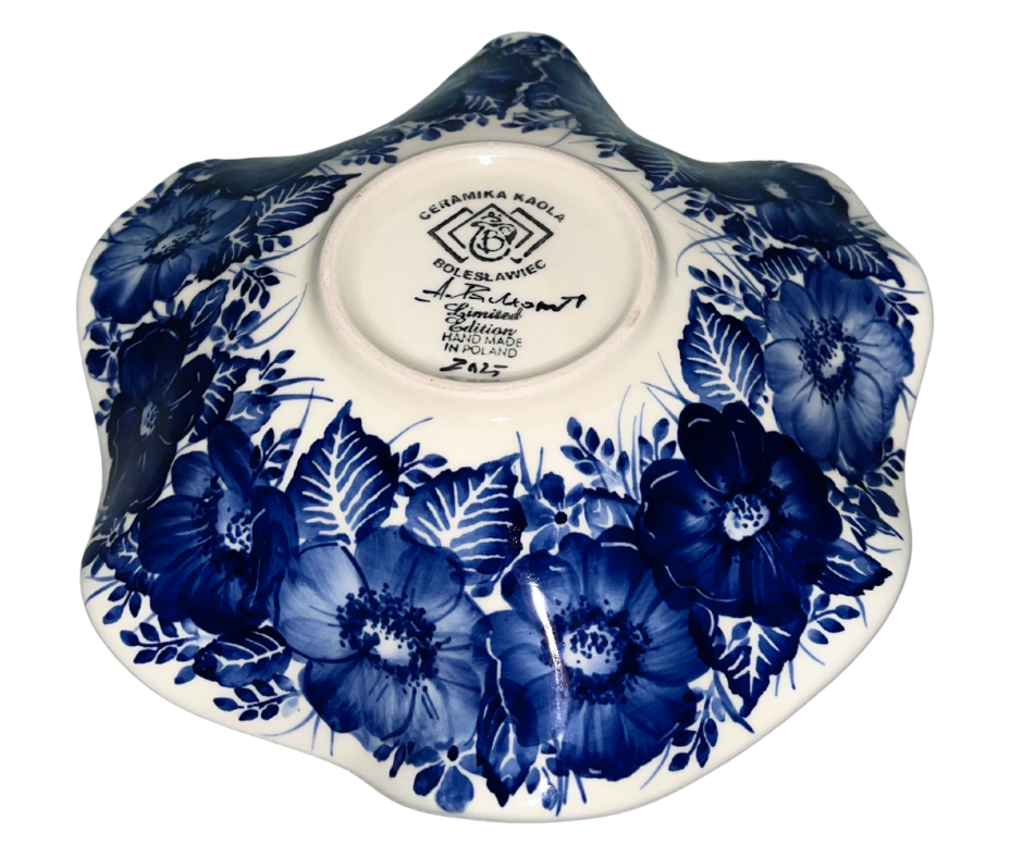 2025 limited edition 9 inch wavy edge bowl signed by A Pachum of Kaola Studio, hand painted cobalt floral Polish pottery centerpiece, 9 x 9 x 2.75