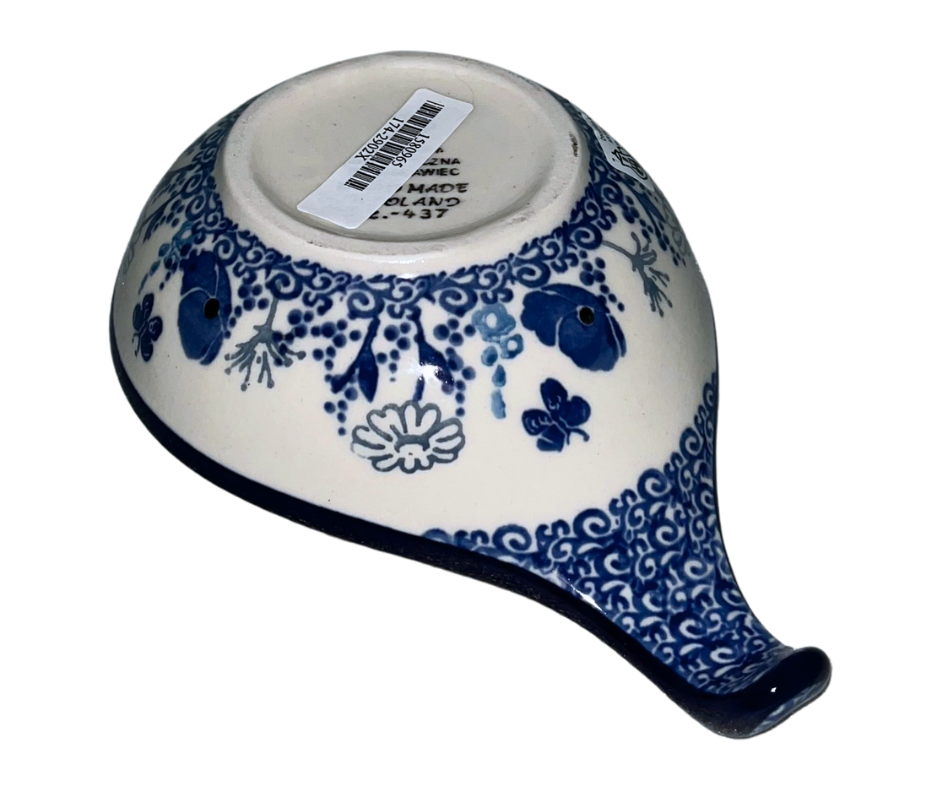 Hand-painted Polish stoneware in Pattern 2902X Evening Poppy. Deep cobalt florals with intricate scrollwork. Durable, dishwasher, microwave, oven and freezer safe.