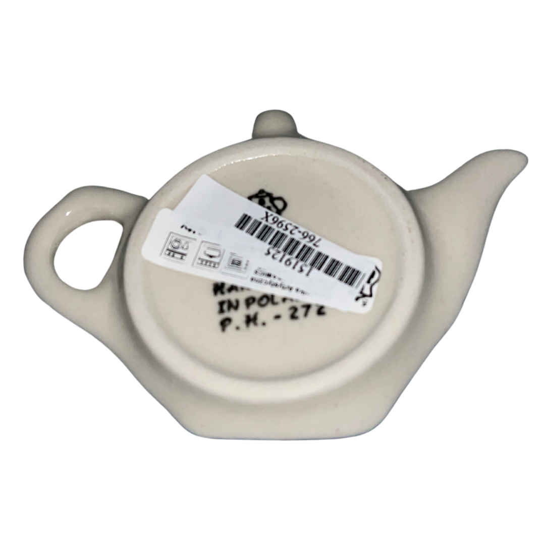 Handmade Polish pottery in Blue Hen pattern 2596X featuring charming cobalt hens and classic dot detailing. Durable, oven-safe stoneware from Bolesławiec.